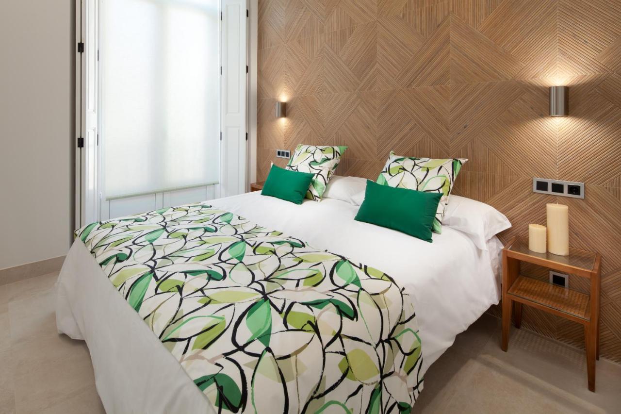 Inmalaga Santos Suites 2 Екстериор снимка