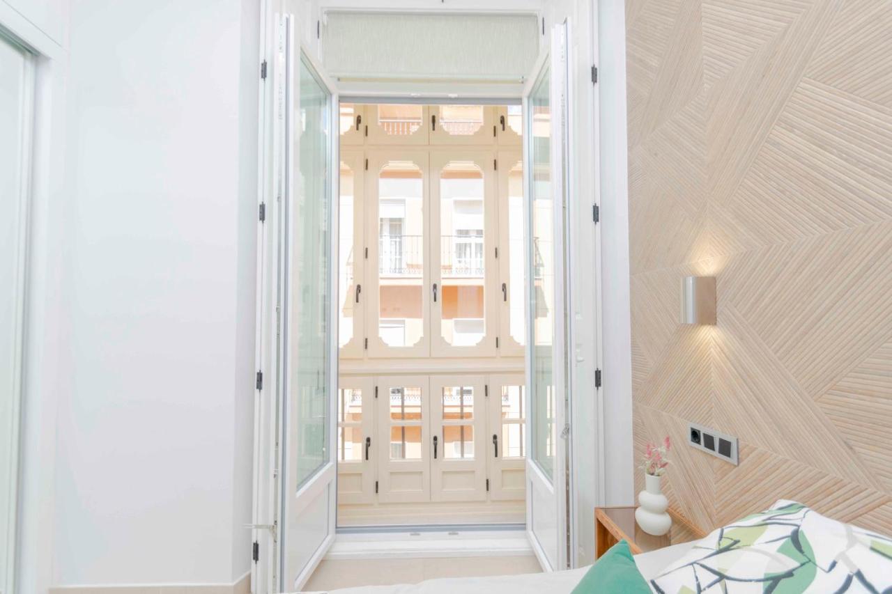Inmalaga Santos Suites 2 Екстериор снимка